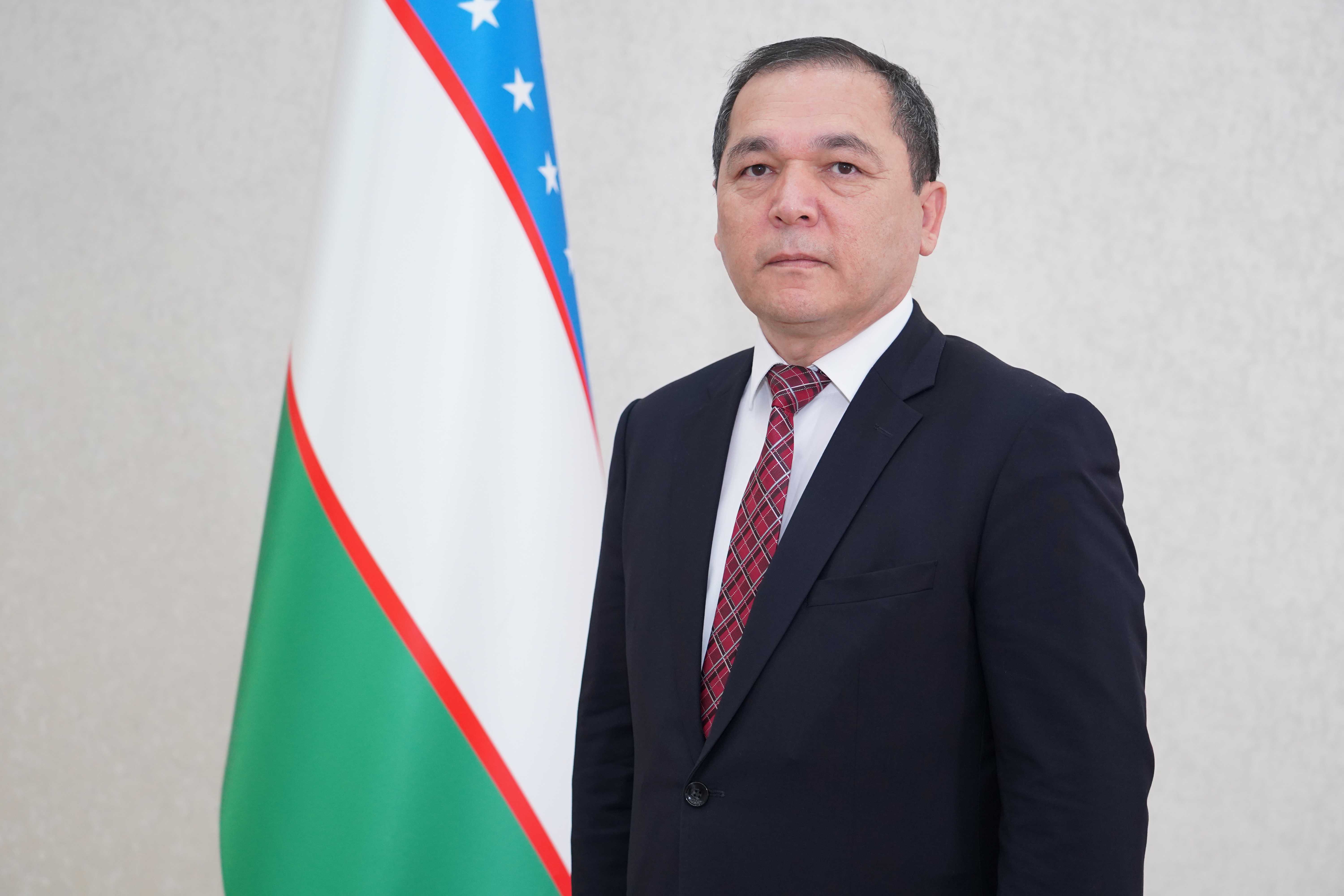 "1-oktabr — O'qituvchi va murabbiylar kuni" munosabati bilan rektor tabrigi | tkti.uz