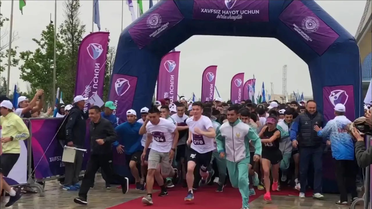 "Xavfsiz hayot uchun birlashaylik" shiori ostida "Yangi O'zbekiston bog'i"da marafon bo'lib o'tdi | tkti.uz