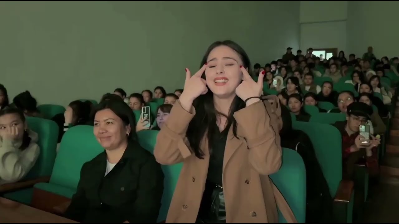 Kimyoviy injiniring fakultetida "Talabalik oltin davrim" nomli musiqiy yoshlar oqshomi bo'lib o'tdi. | tkti.uz